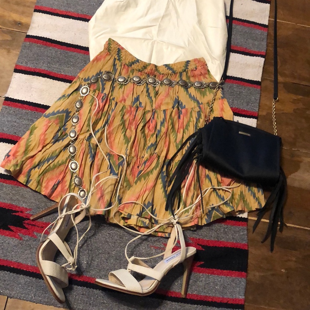 WR Mini Broomstick skirt